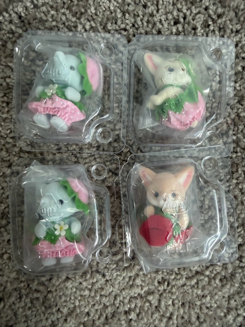 Calico Critter Very Berry Babies strawberry